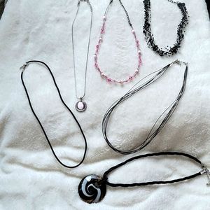 Fashion costume jewelry.  Assortment of necklaces